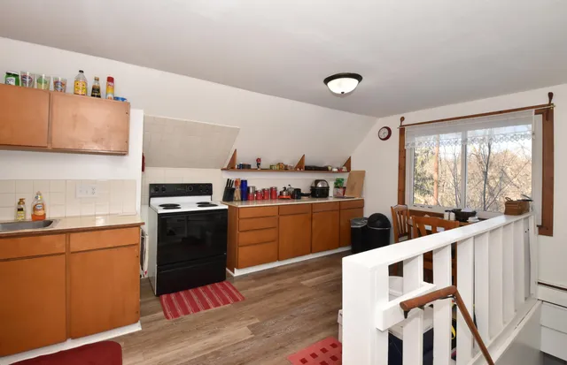 $209,900 | 404 West Fond Du Lac Street, Ripon, WI 54971