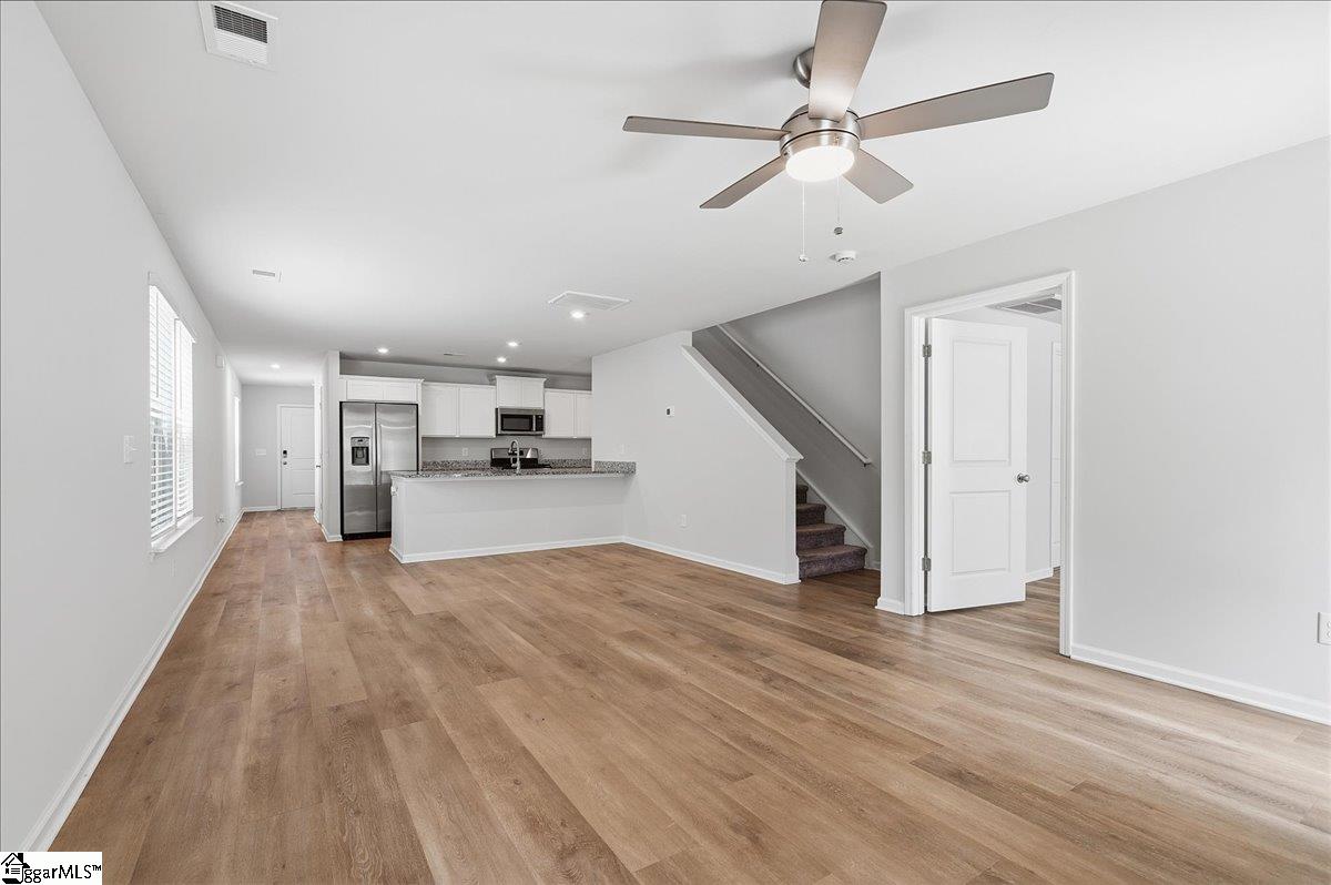 536 Winding Meadow Lane Greenville, SC 29607 - Photo 9 of 46