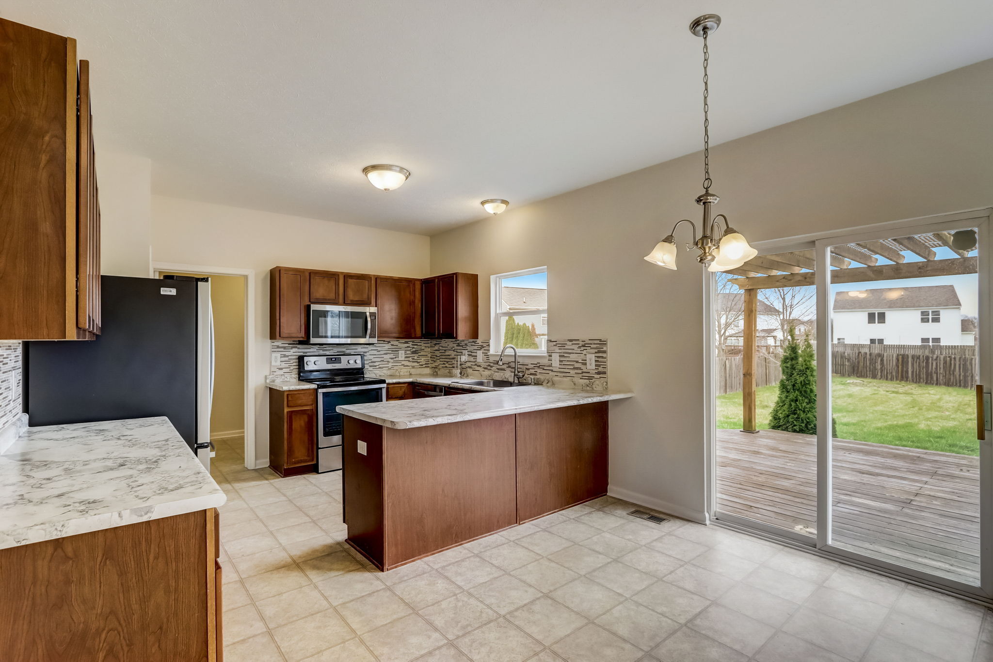 12831 Redskins Avenue Fishers, IN 46037 - Photo 6 of 29 Gallery Image 6