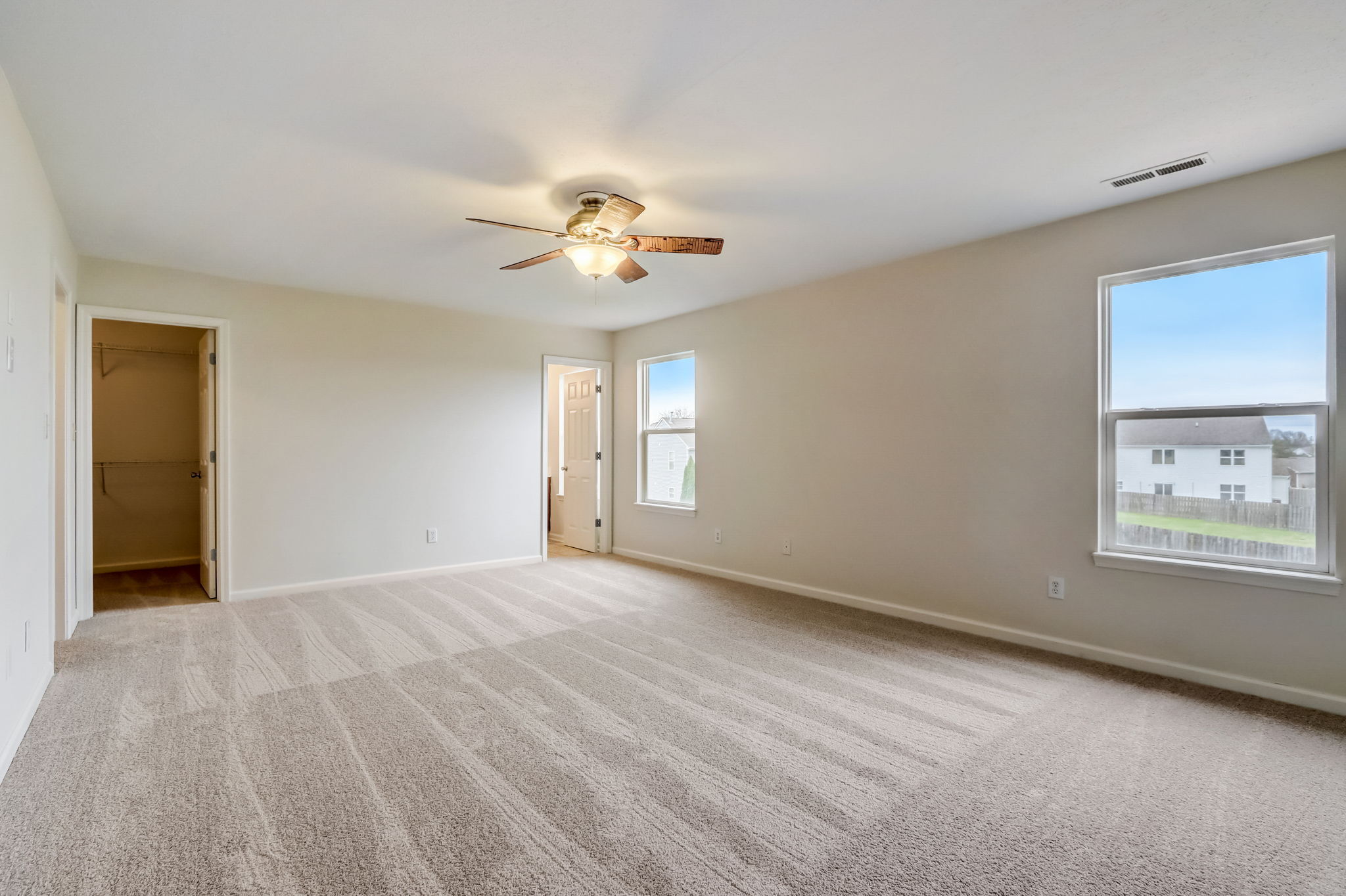 12831 Redskins Avenue Fishers, IN 46037 - Photo 7 of 29 Gallery Image 7