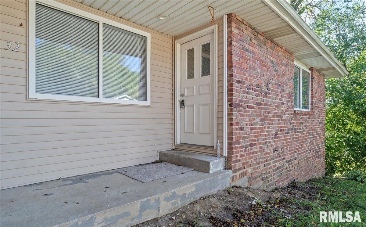 32 Sundowner Lane Springfield, IL 62711 - Photo 3 of 39