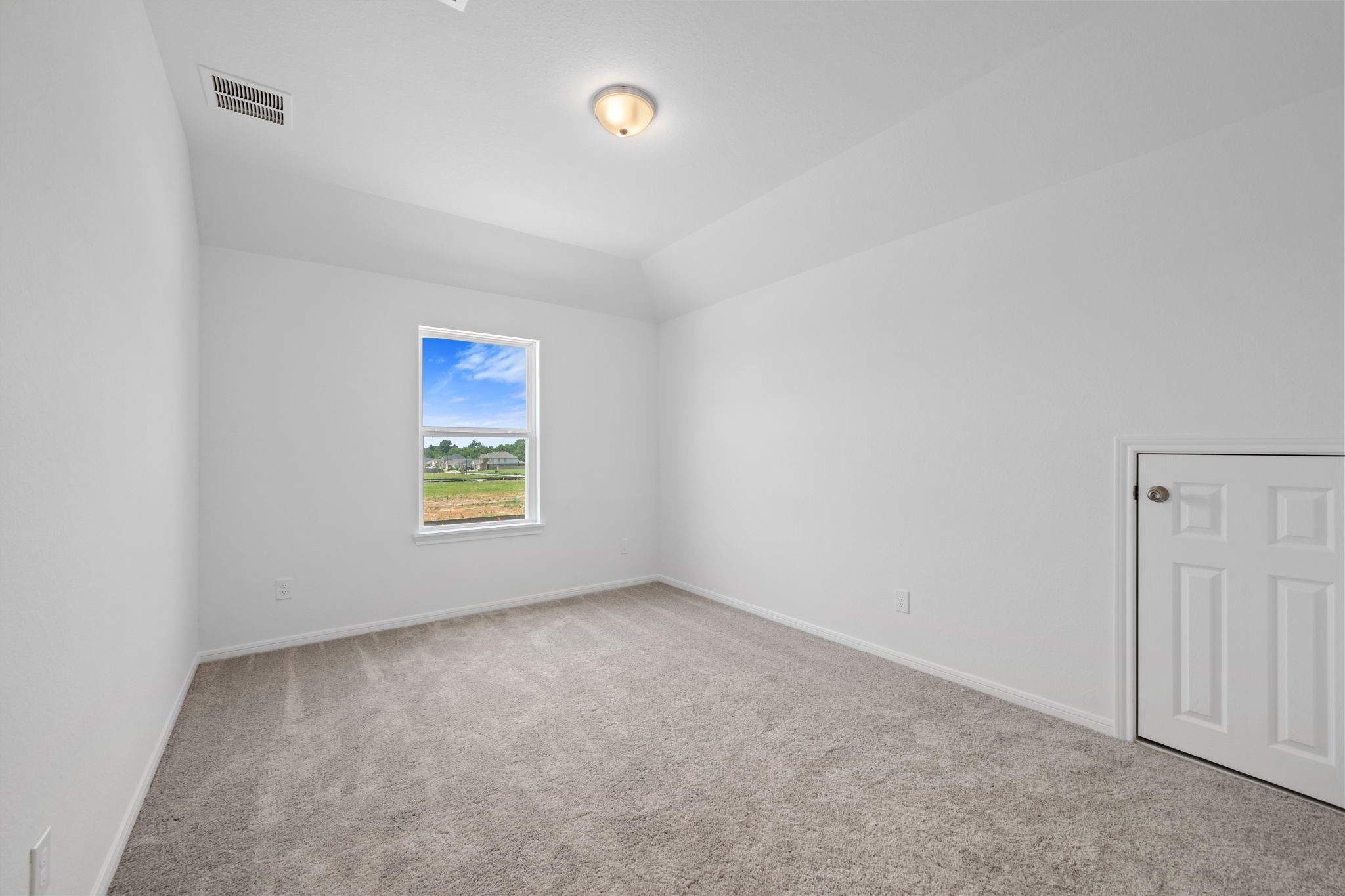23619 Cinnamon Tree Lane Katy, TX 77493 - Photo 18 of 33 an empty room with a window