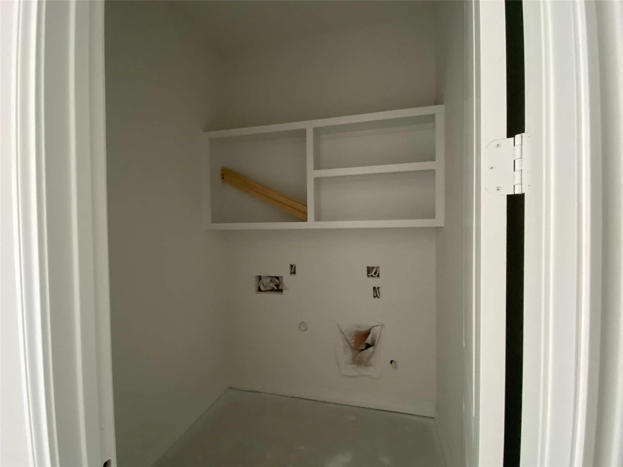 23619 Cinnamon Tree Lane Katy, TX 77493 - Photo 27 of 33 a view of a closet