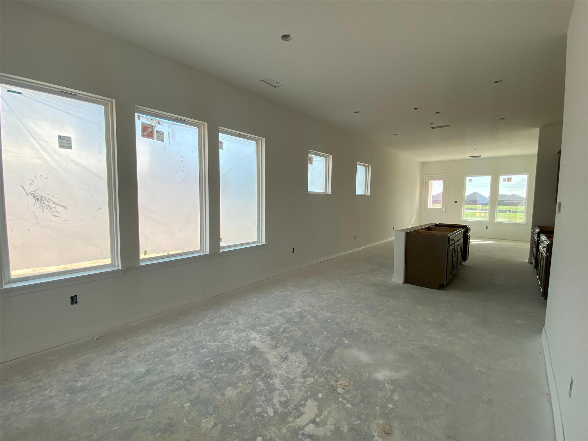 23619 Cinnamon Tree Lane Katy, TX 77493 - Photo 28 of 33 a view of a livingroom with a window
