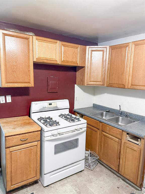 13402 Prospect Avenue Warren, MI 48089 - Photo 4 of 15 Gallery Image 4