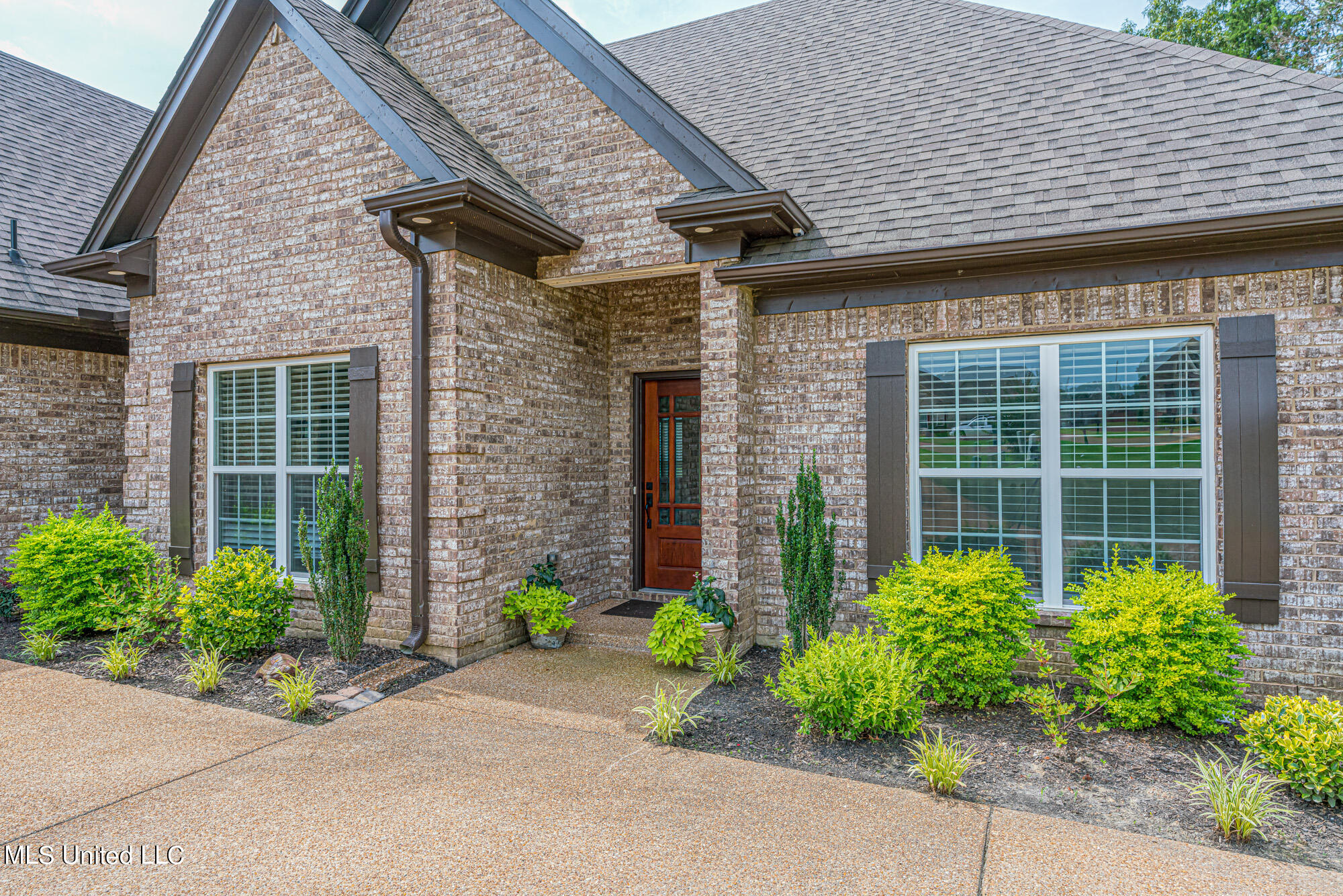 1647 Rutherford Cove Nesbit, MS 38651 - Photo 6 of 37 227107_6-snapsold-screen-1647-rutherford