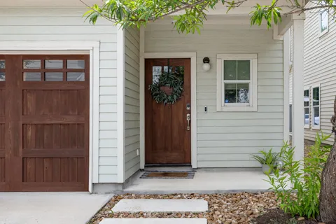 $525,000 | 2705 Halcyon Drive, Unit 7, Austin, TX 78702