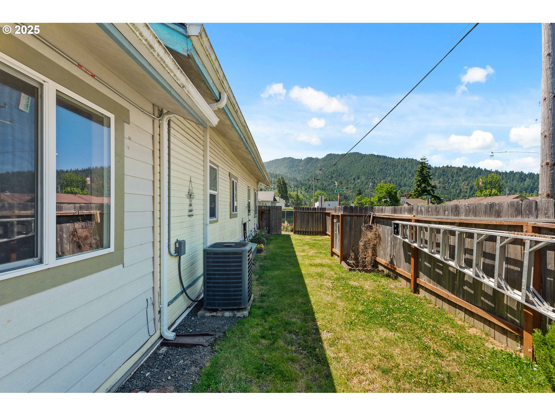 380 3rd Avenue Powers, OR 97466 - Photo 28 of 33