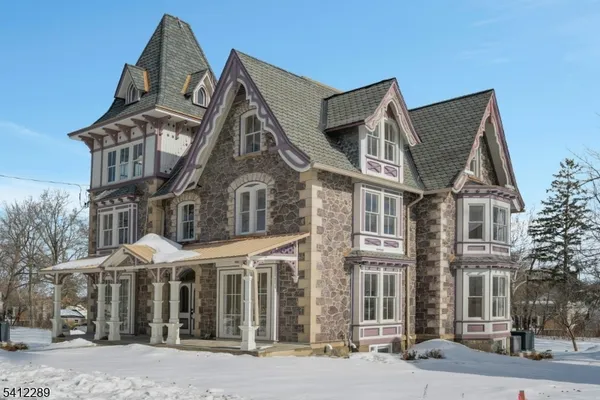 $7,400 | 49 Park Avenue, Unit 2, Madison, NJ 07940