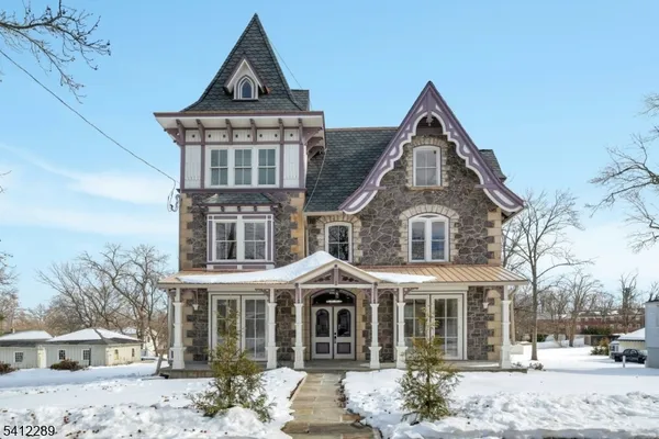 $7,400 | 49 Park Avenue, Unit 2, Madison, NJ 07940