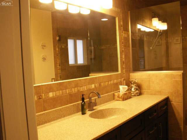 7338 Porter Road Grand Blanc, MI 48439 - Photo 24 of 38 20452863-23.JPG