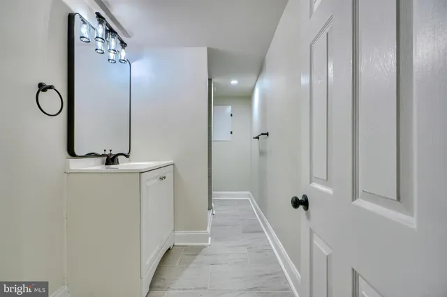 $2,900 | 6504 Rosemont Avenue, Baltimore, MD 21206