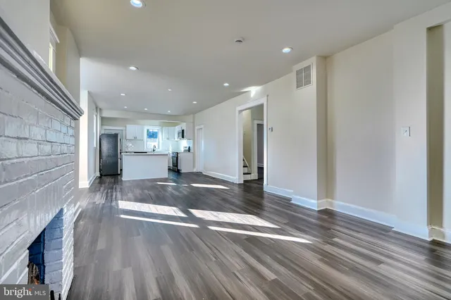 $2,900 | 6504 Rosemont Avenue, Baltimore, MD 21206