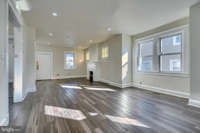 $2,900 | 6504 Rosemont Avenue, Baltimore, MD 21206