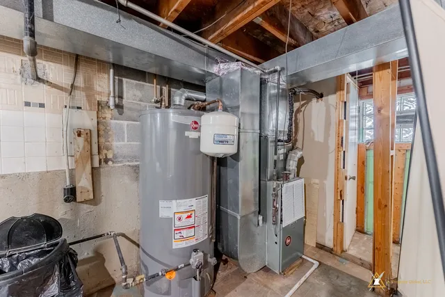 a view of a storage & utility room