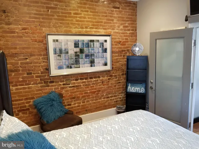 a view of entrance door of the house