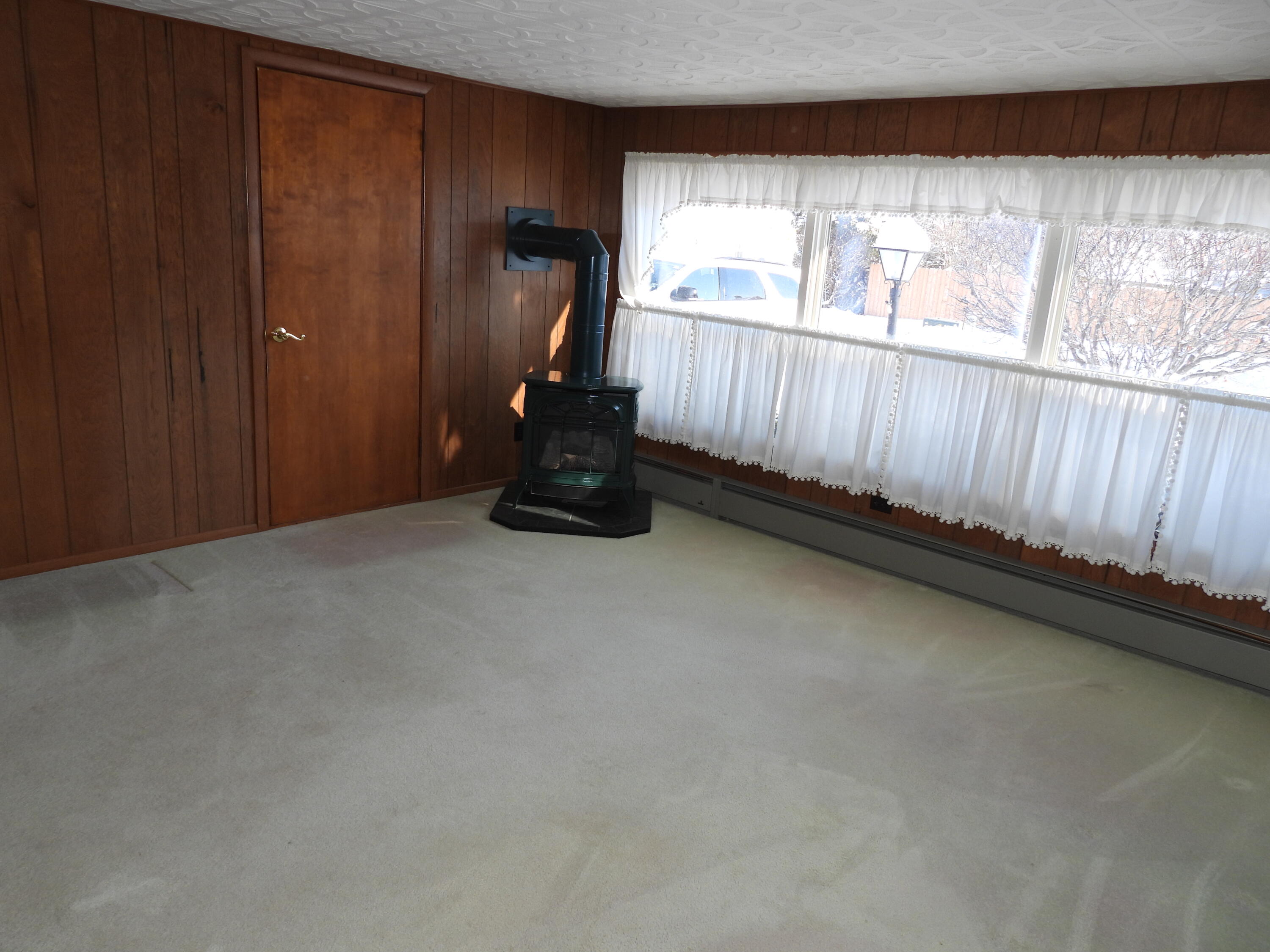 122 Maple Street Rouses Point, NY 12979 - Photo 9 of 26