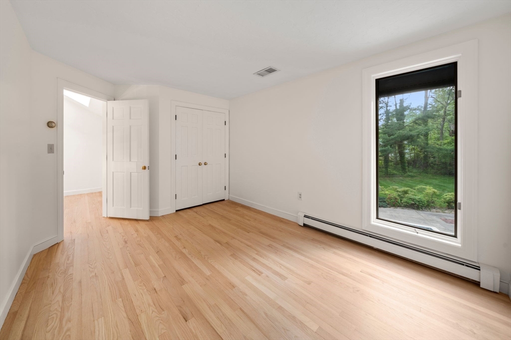 516 First Parish Road Scituate, MA 02066 - Photo 21 of 37