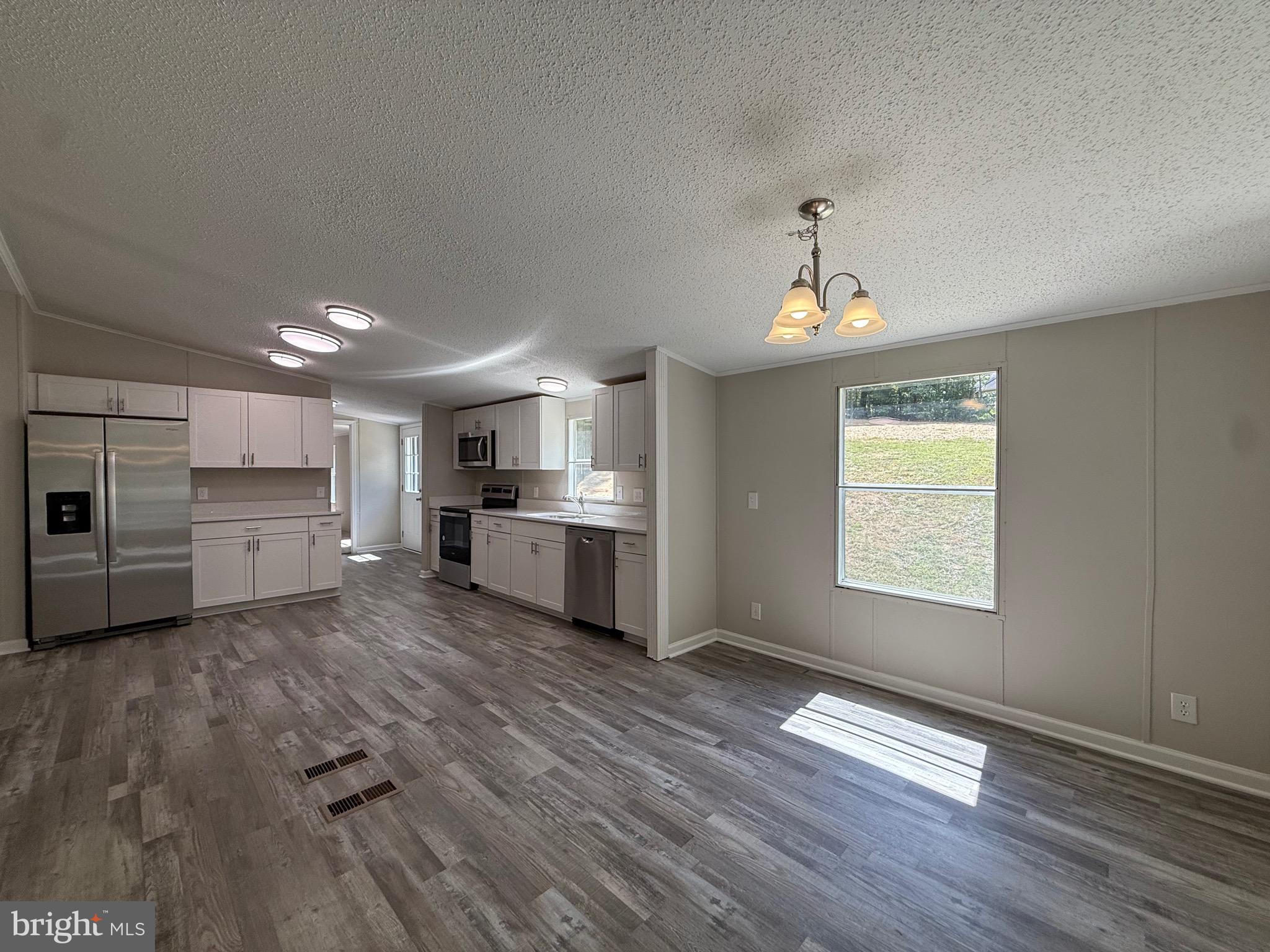 34112 Indiantown Road Locust Grove, VA 22508 - Photo 8 of 25 Gallery Image 8