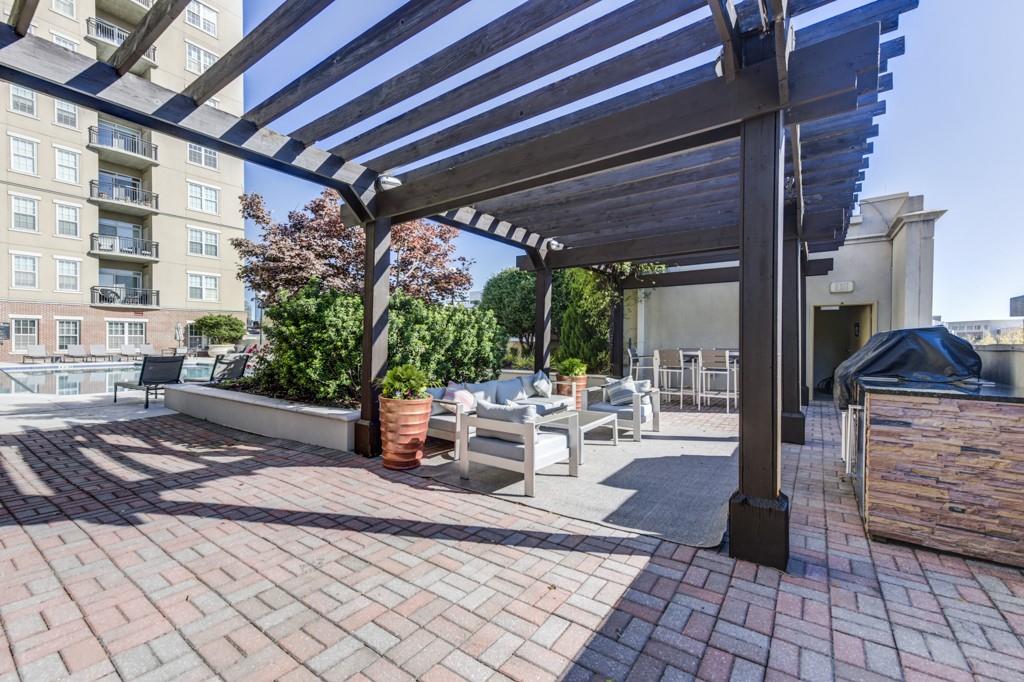 325 East Paces Ferry Road Northeast, Unit 1706 Atlanta, GA 30305 - Photo 22 of 22 a view of outdoor space