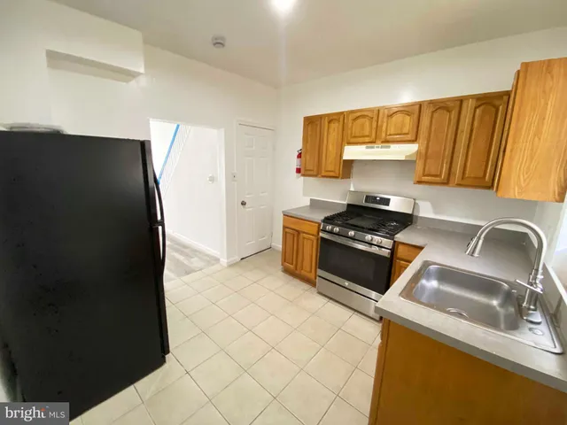 $1,250 | 3118 Hartville Street, Philadelphia, PA 19134