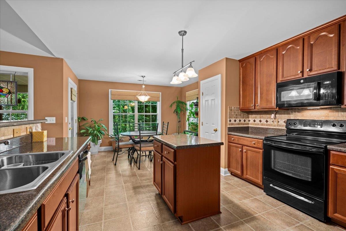 1140 Meadowbrook Road Spartanburg, SC 29307 - Photo 15 of 35 Gallery Image 15