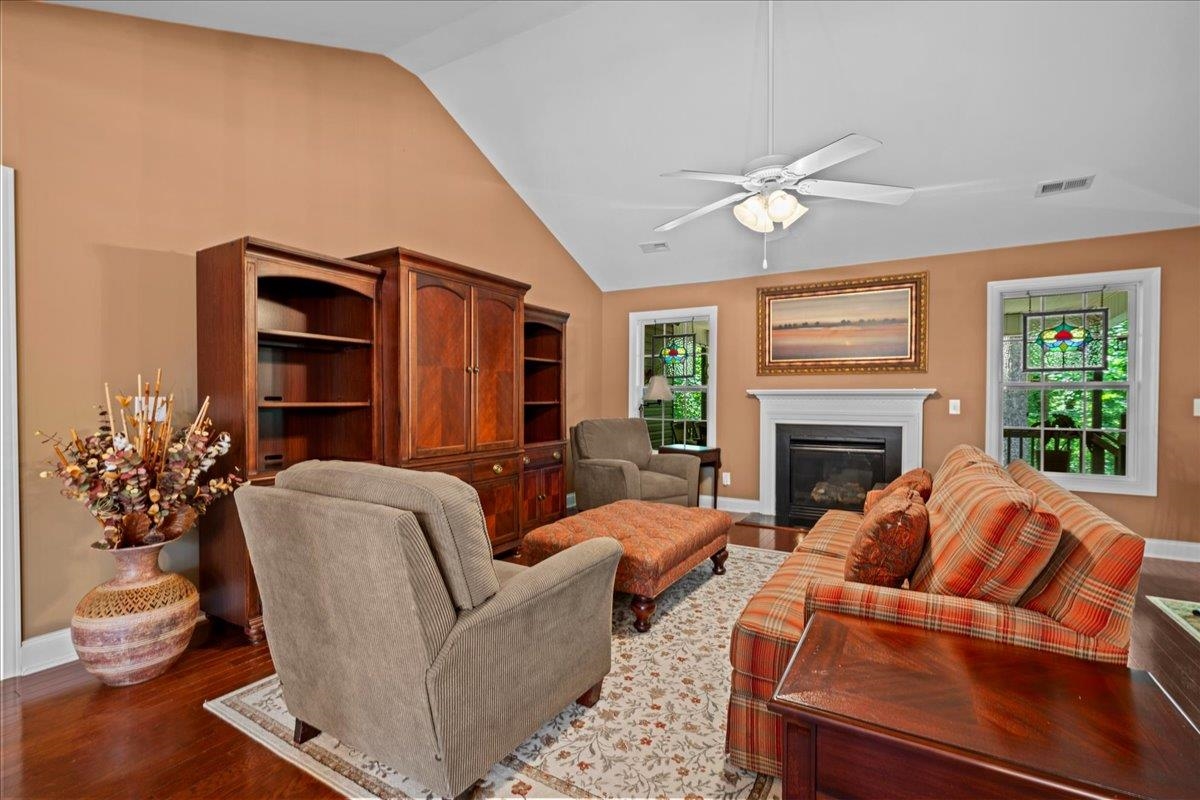 1140 Meadowbrook Road Spartanburg, SC 29307 - Photo 8 of 35 Gallery Image 8