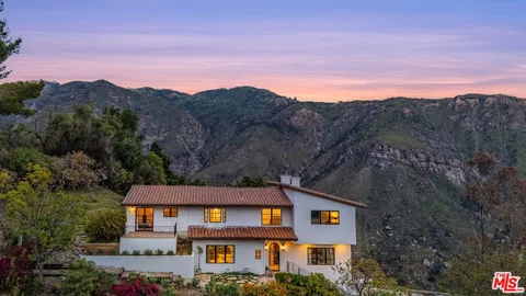 $2,988,000 | 2382 Live Oak Meadows Road, Malibu, CA 90265