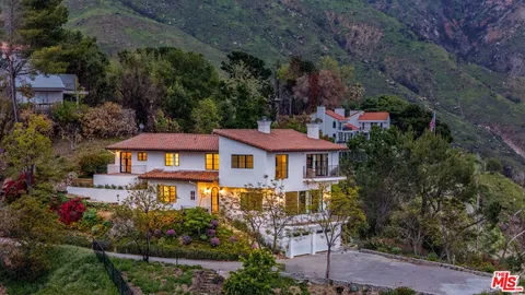 $2,988,000 | 2382 Live Oak Meadows Road, Malibu, CA 90265