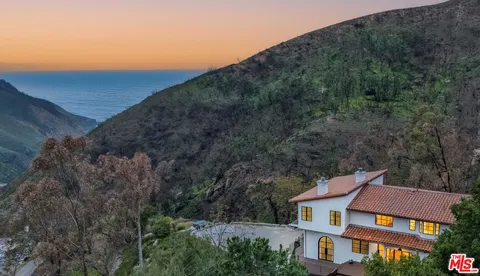 $2,988,000 | 2382 Live Oak Meadows Road, Malibu, CA 90265