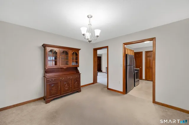 $315,000 | 13 Rockhaven Drive, Unit 13, Glastonbury, CT 06033