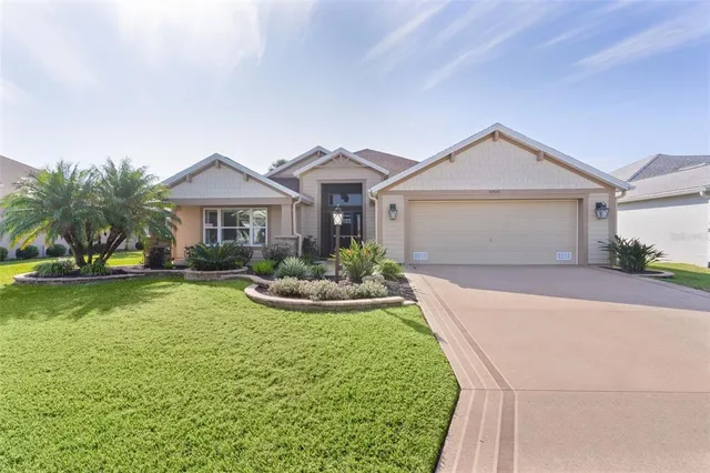 $810,000 | 3068 Spanish Moss Way, The Villages, FL 32163