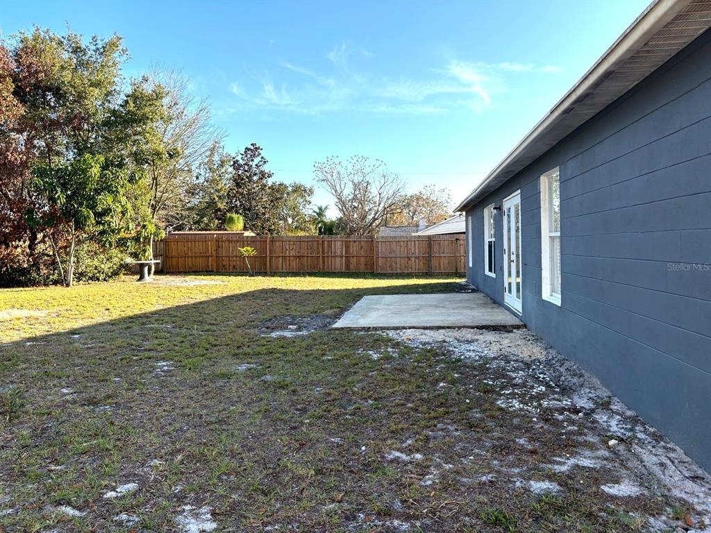673 Eldron Avenue Deltona, FL 32738 - Photo 4 of 21 a view of a swimming pool with an outdoor space