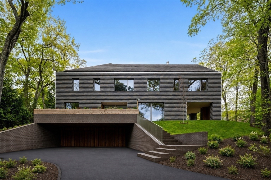 45 White Oak Road Wellesley, MA 02481 - Photo 1 of 34
