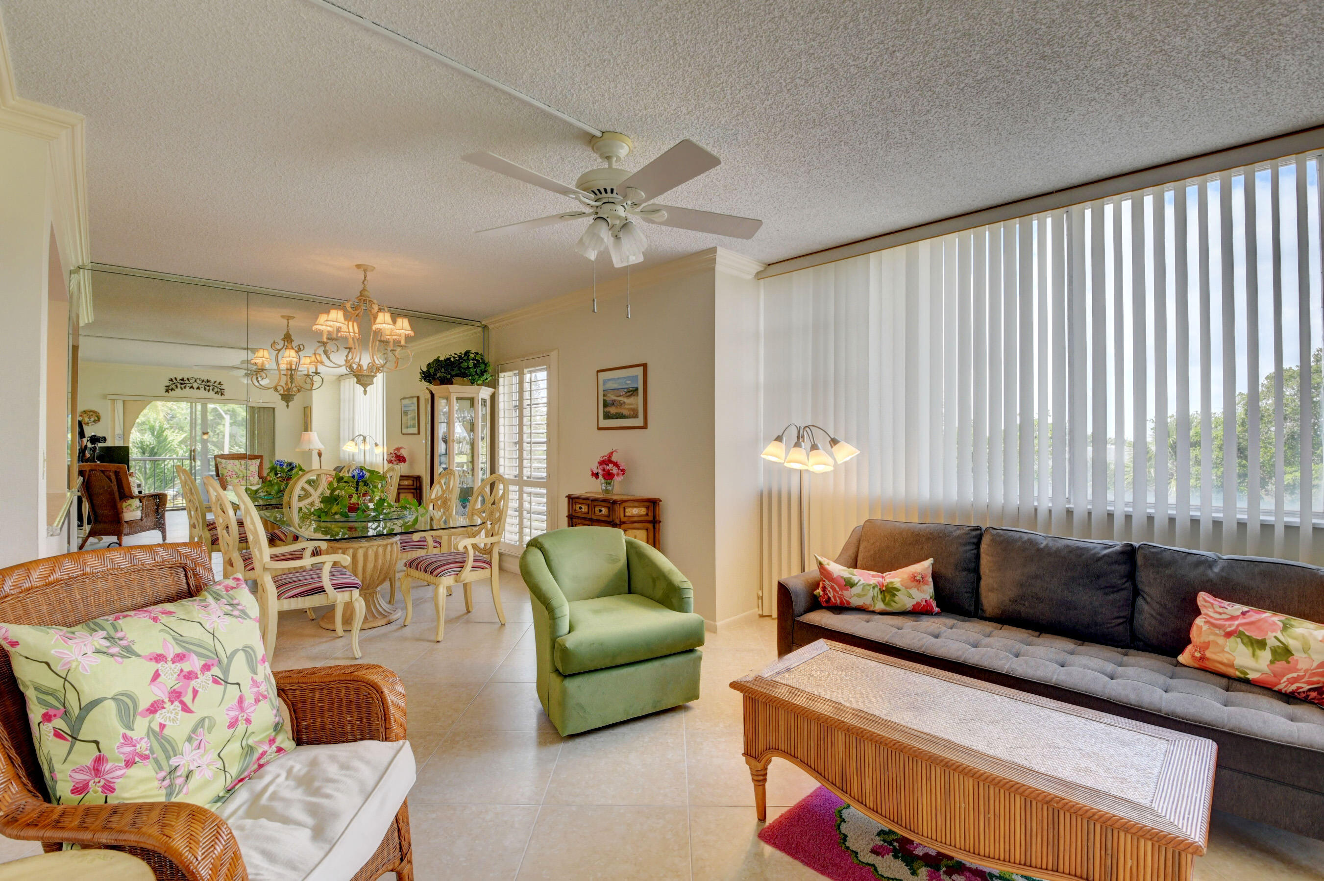 250 Northeast 20th Street, Unit 301 Boca Raton, FL 33431 - Photo 12 of 42 23_dsc_1953_4_5_6_7
