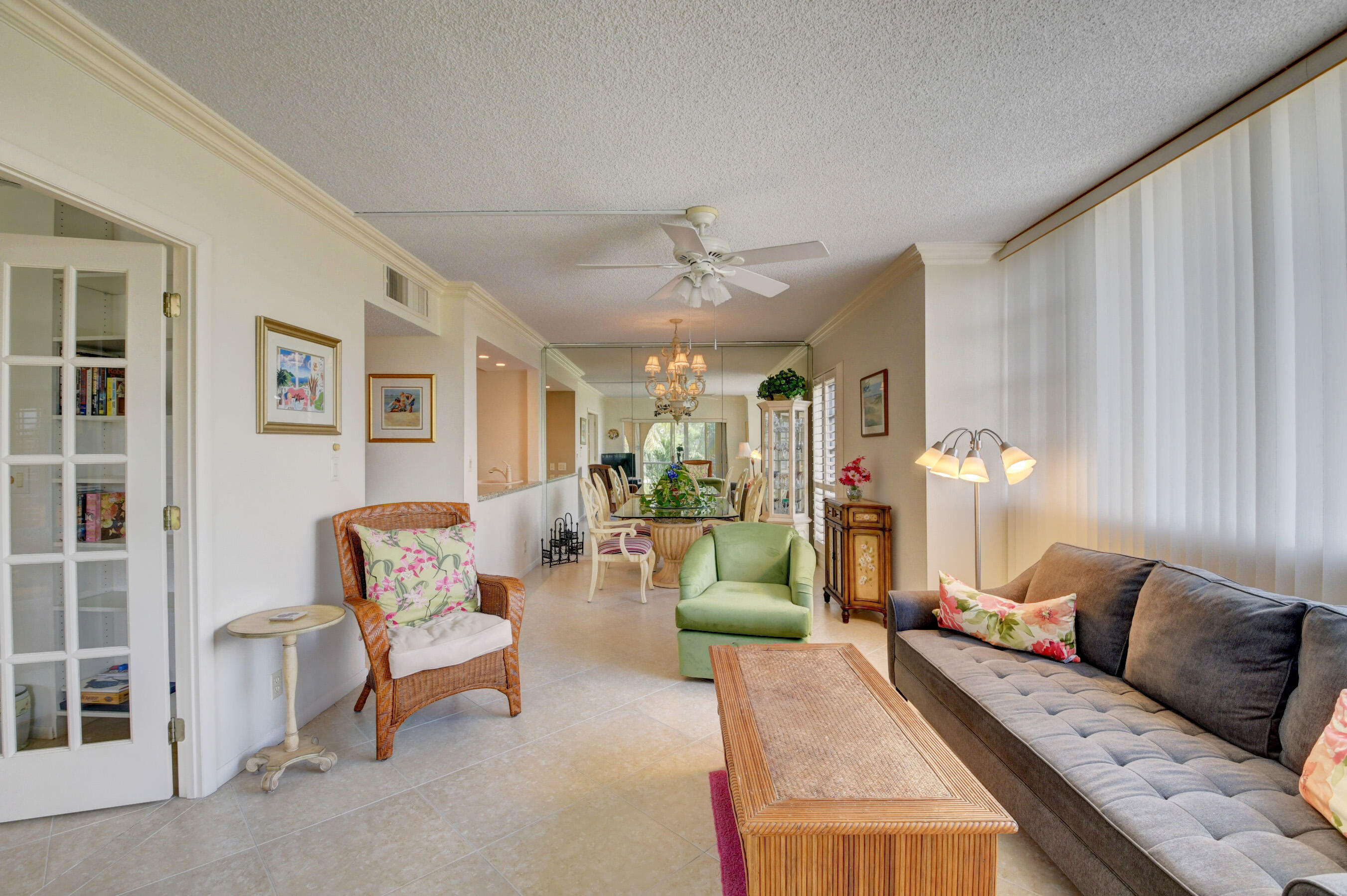 250 Northeast 20th Street, Unit 301 Boca Raton, FL 33431 - Photo 13 of 42 24_dsc_1958_59_60_61_62