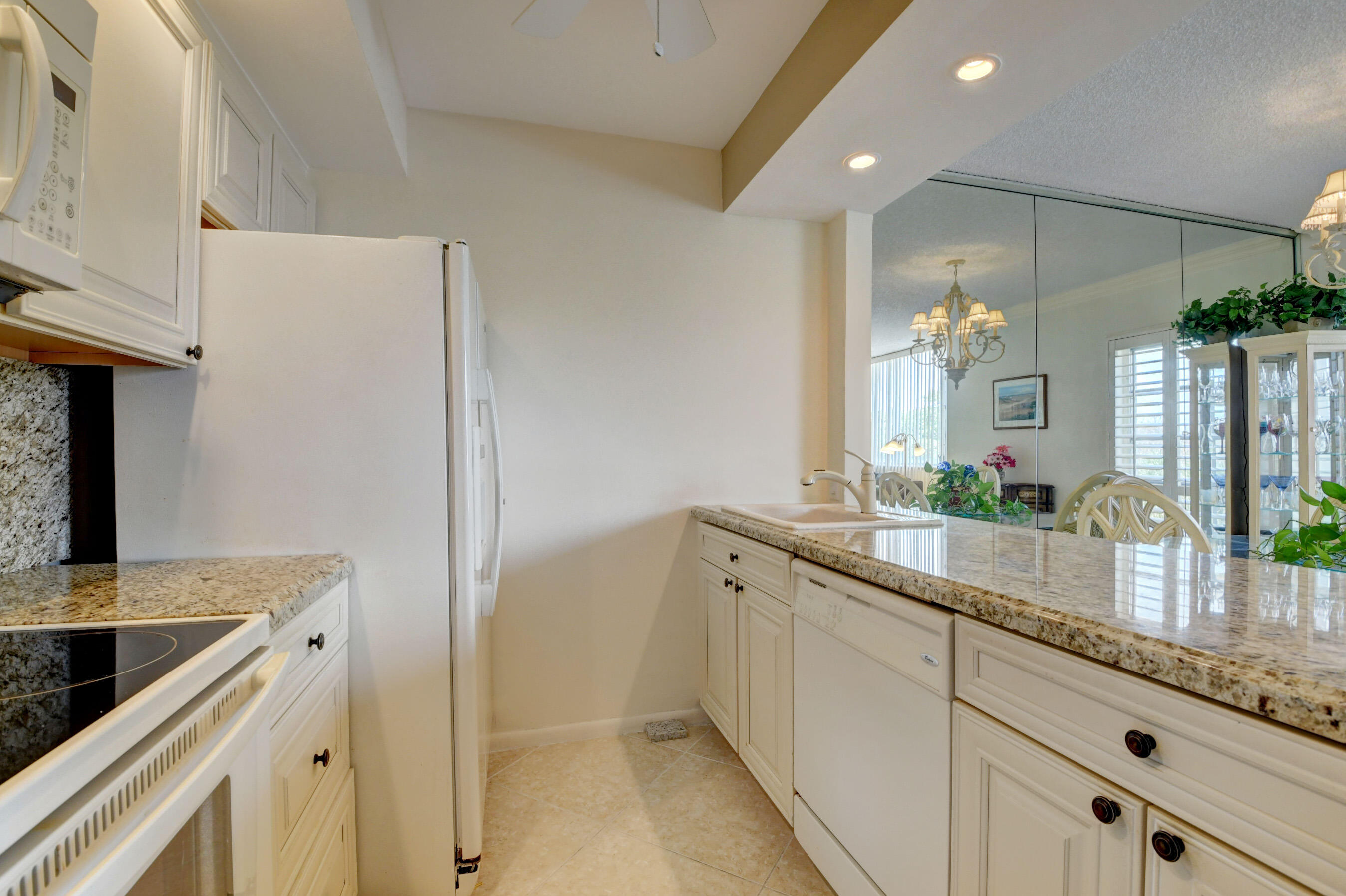 250 Northeast 20th Street, Unit 301 Boca Raton, FL 33431 - Photo 16 of 42 27_dsc_1978_79_80_81_82