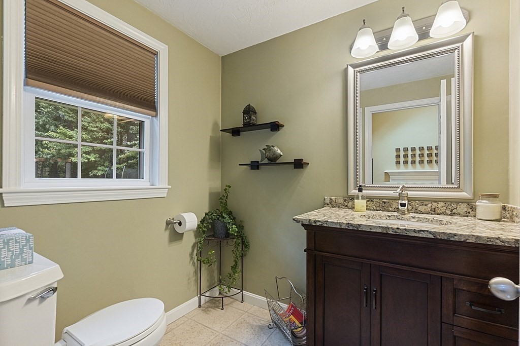 6 Nehemiah Road Shirley, MA 01464 - Photo 20 of 42