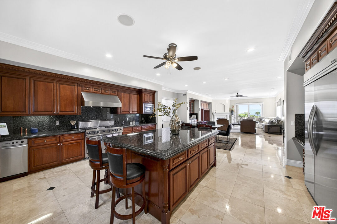 22355 South Summit Ridge Circle Chatsworth, CA 91311 - Photo 32 of 75