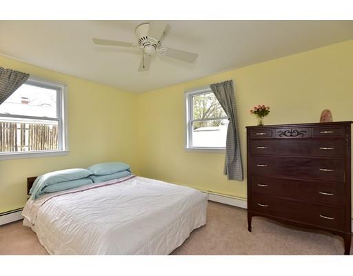 47 Elmfield Road Framingham, MA 01701 - Photo 13 of 30