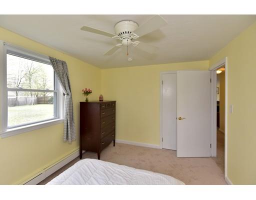 47 Elmfield Road Framingham, MA 01701 - Photo 14 of 30