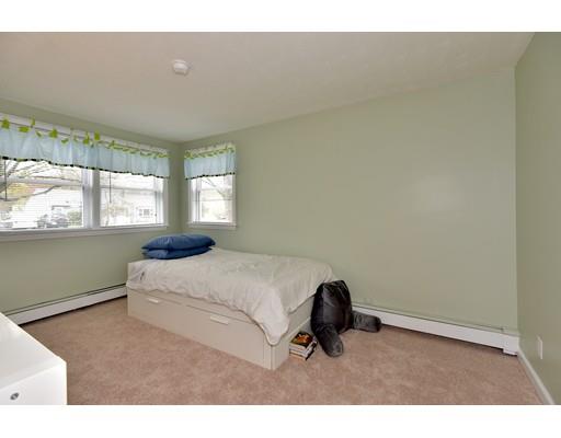 47 Elmfield Road Framingham, MA 01701 - Photo 15 of 30