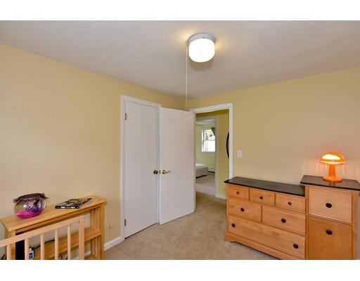 47 Elmfield Road Framingham, MA 01701 - Photo 18 of 30