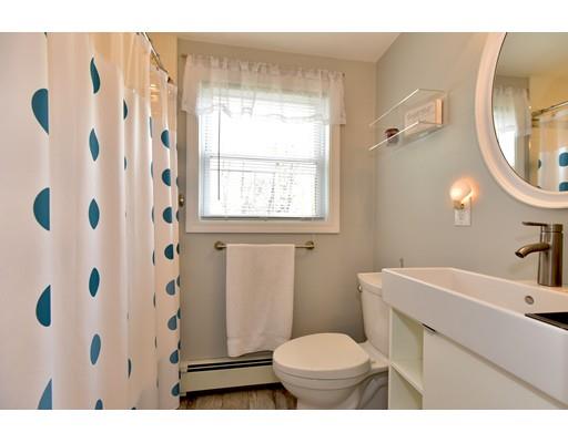 47 Elmfield Road Framingham, MA 01701 - Photo 10 of 30