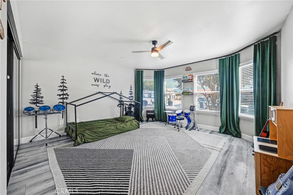 1329 Limonite Street Hemet, CA 92543 - Photo 17 of 31