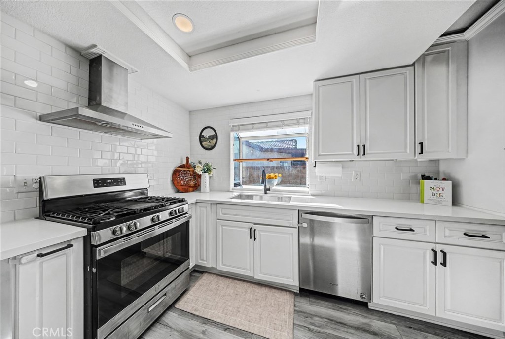 1329 Limonite Street Hemet, CA 92543 - Photo 10 of 31