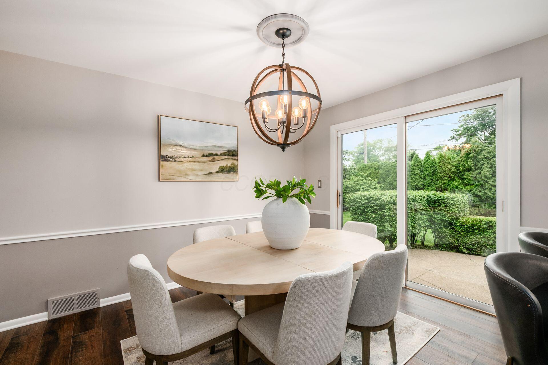 2105 Chardon Road Columbus, OH 43220 - Photo 20 of 45 Dining Space