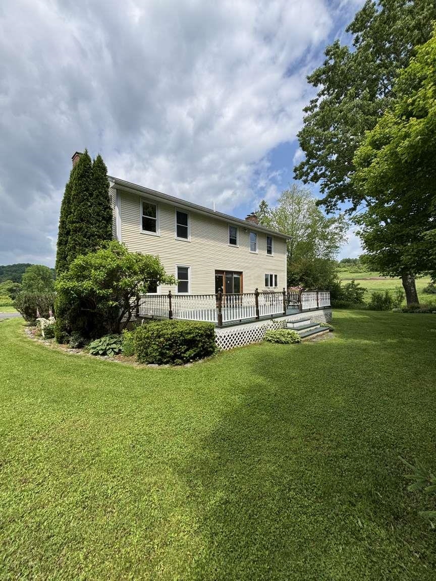 79 Mead Farm Road Hinesburg, VT 05461 - Photo 3 of 15 Gallery Image 3