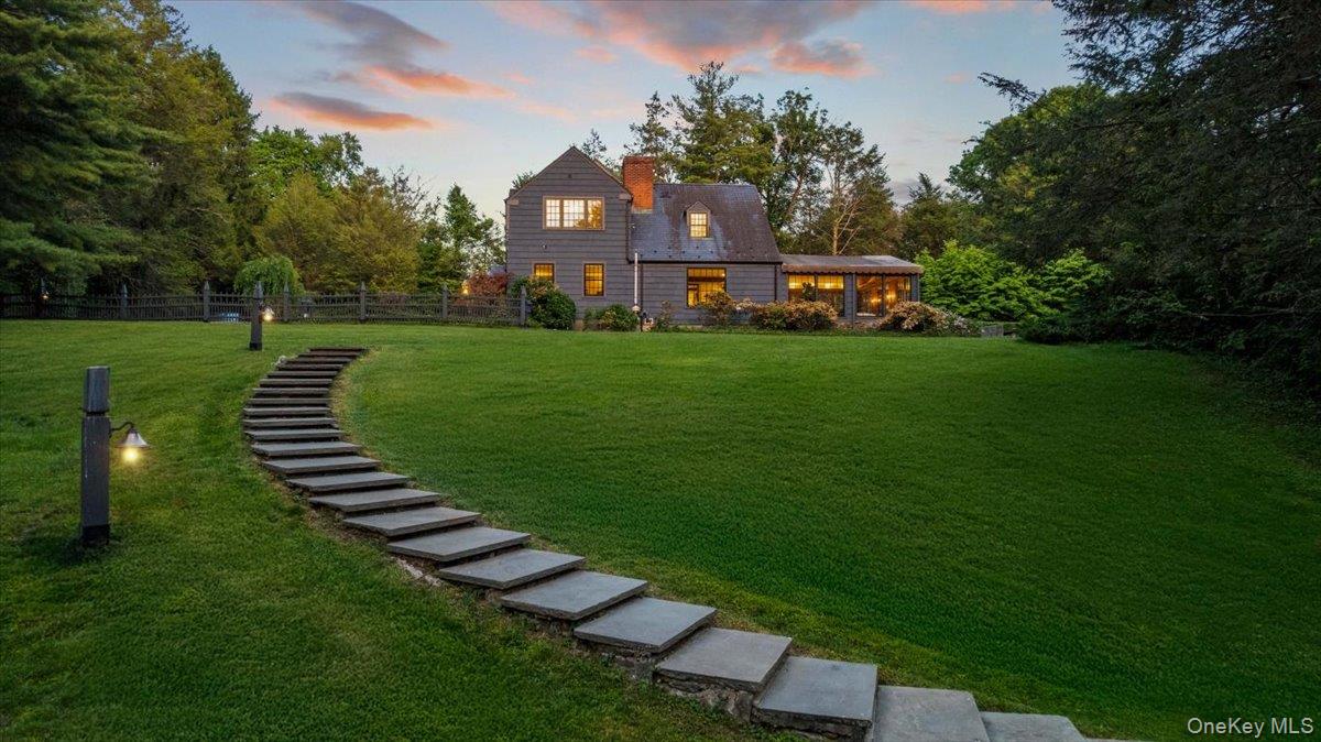 16 Pleasant Ridge Road Harrison, NY 10528 - Photo 4 of 42