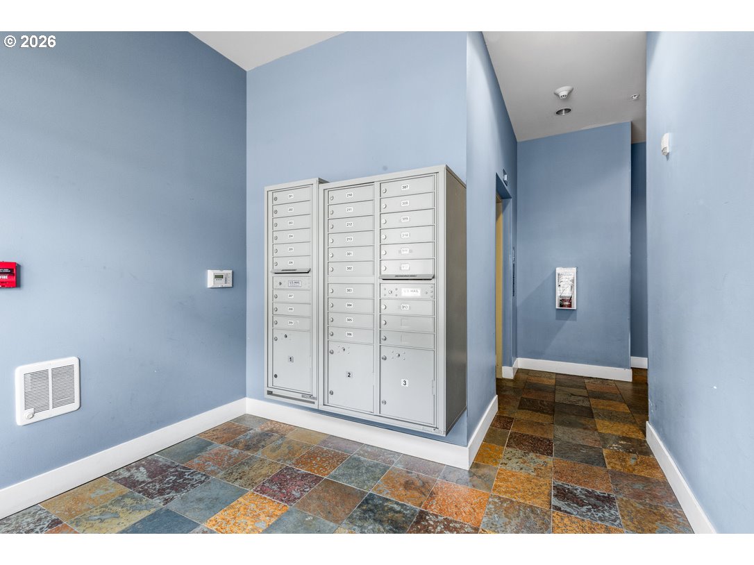 838 Southeast 38th Avenue, Unit 202 Portland, OR 97214 - Photo 27 of 34 a view of a room that has a window in it